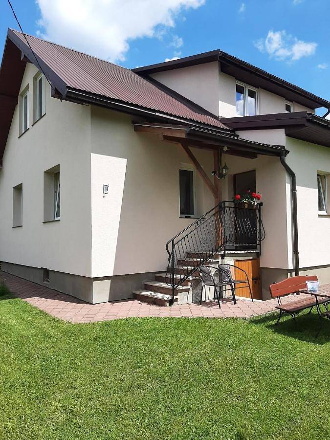 Apartament wakacyjny dla 5 osób, z widok i ogród w Tylicz