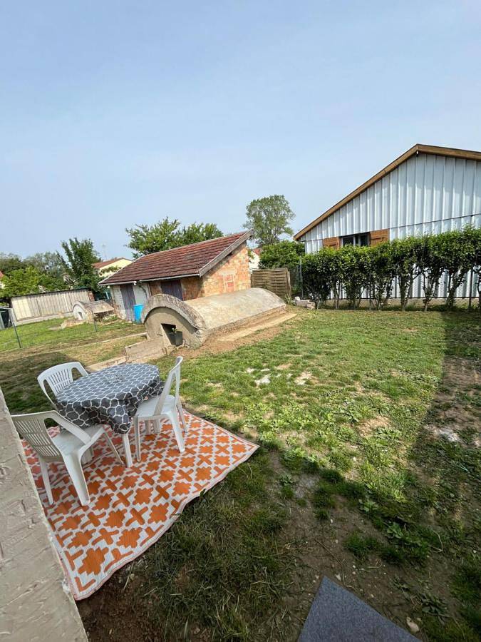 Petit coin de verdure au cœur de vitry in Vitry-le-François, Marne