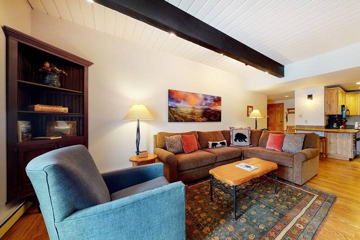 Vacation apartment for 6 people, with hot tub in Colorado