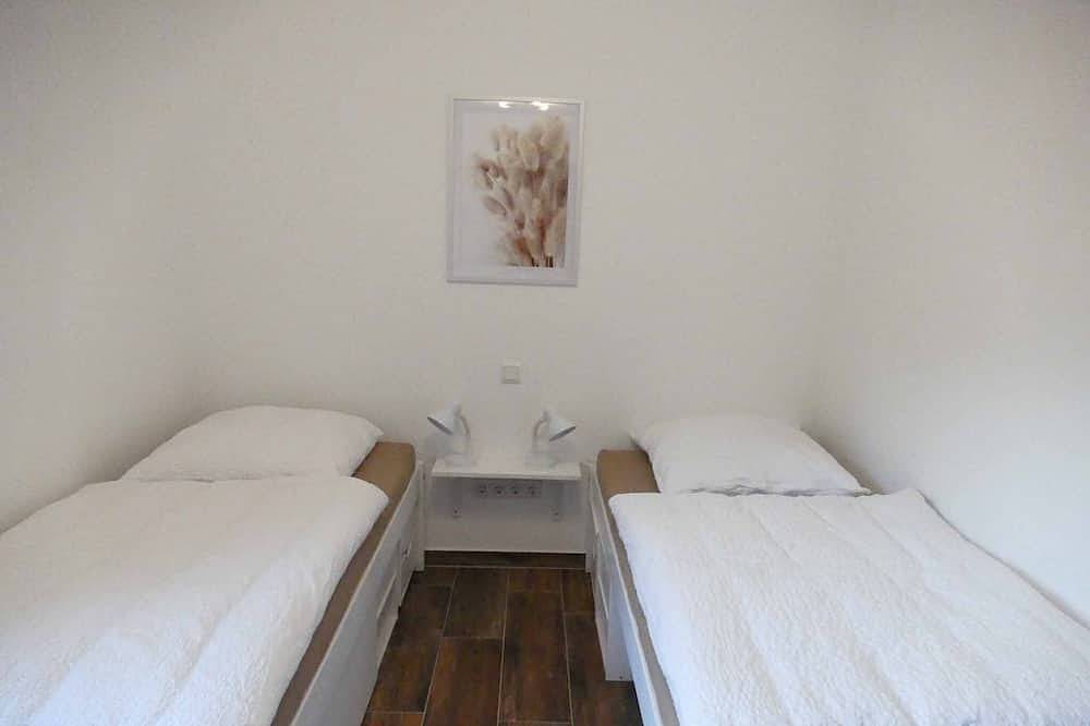 Ganze Wohnung, Lichtdurchflutete Ferienwohnung (88qm) mit Wohnküche in Pleinfeld, Fränkisches Seenland