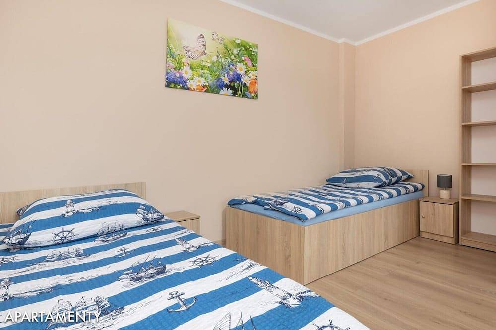 Ganze Wohnung, Komfortable 2-stöckige Apartments in Strandnähe in Niechorze, Powiat gryficki