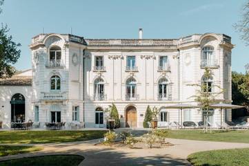 Hôtel pour 2 personnes, avec piscine et jardin, animaux acceptés à Lavérune