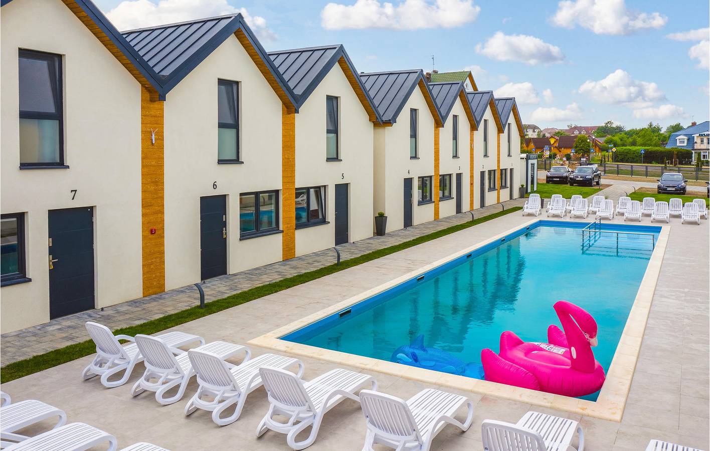 Ferienhaus für 8 Personen mit Terrasse in Rewal, Powiat gryficki
