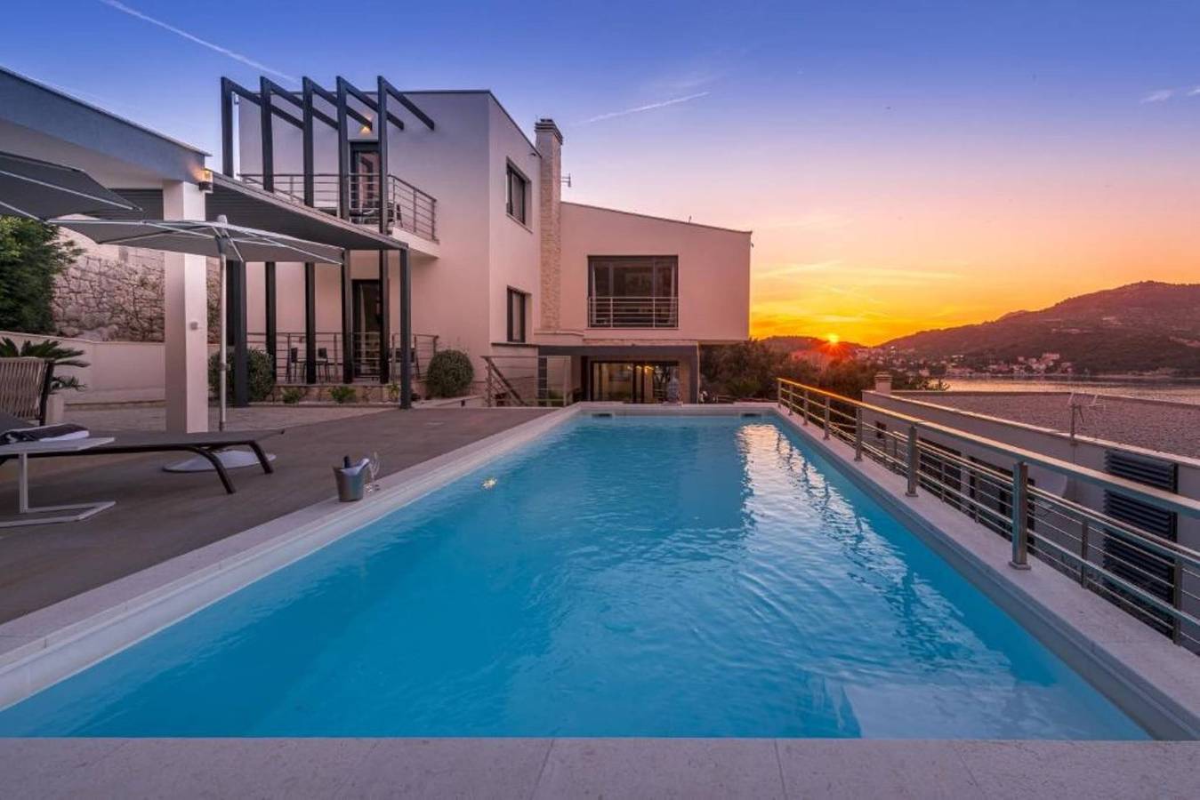 Villa per 12 persone con sauna in Zaton, Grad Dubrovnik