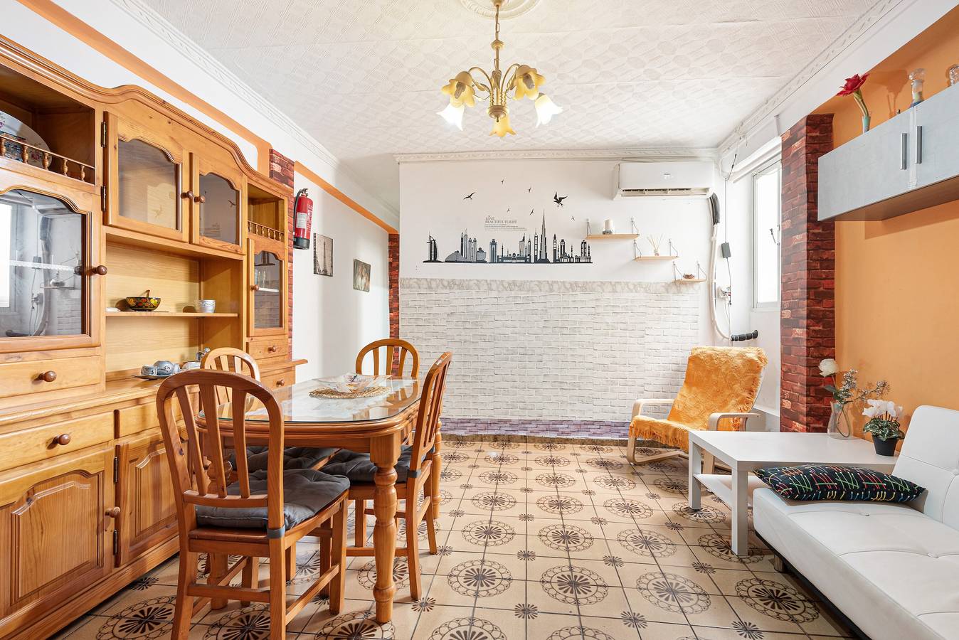 Apartamento entero, Apartamento 'Lulu' con Wi-Fi y aire acondicionado in Suárez, Málaga