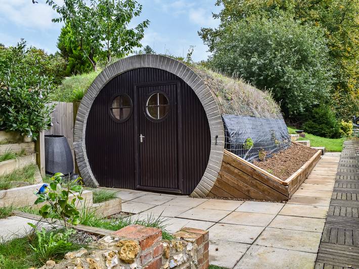 Holiday home for 2 people, with garden, with pets in Kent