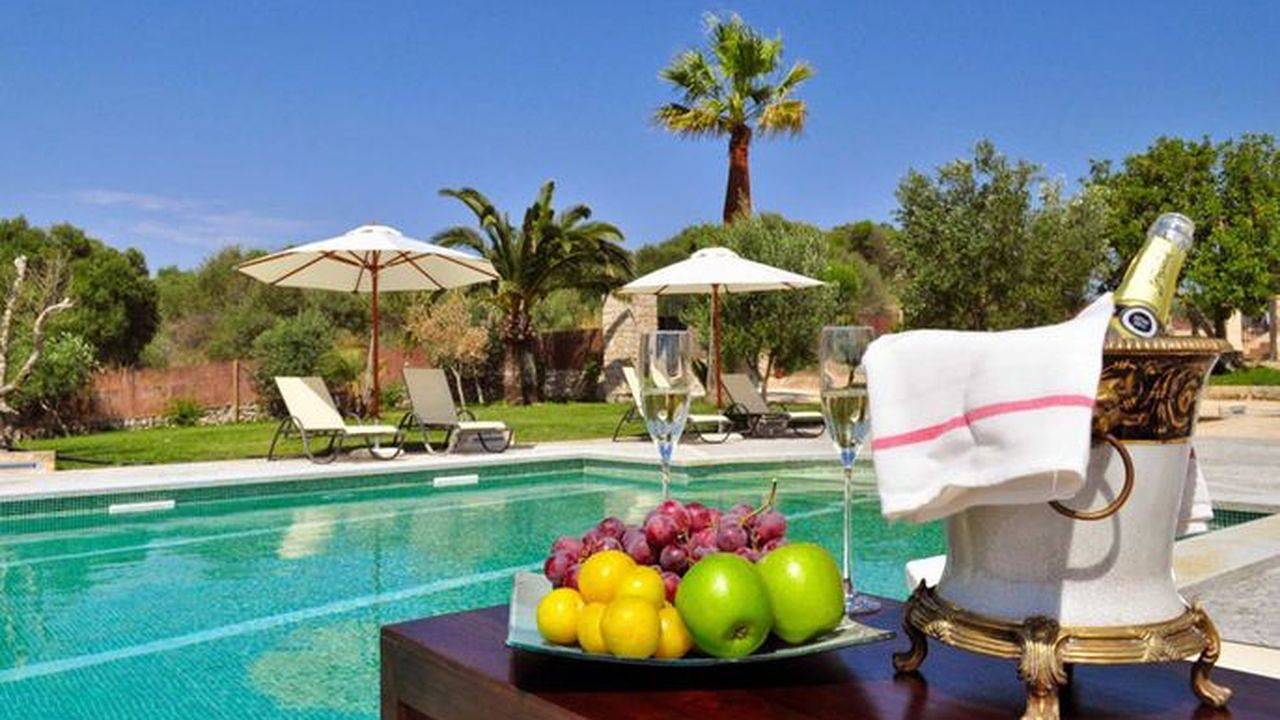 Apartamento vacacional entero, Apartamento de vacaciones para 24 personas con piscina in Petra, Interior de Mallorca