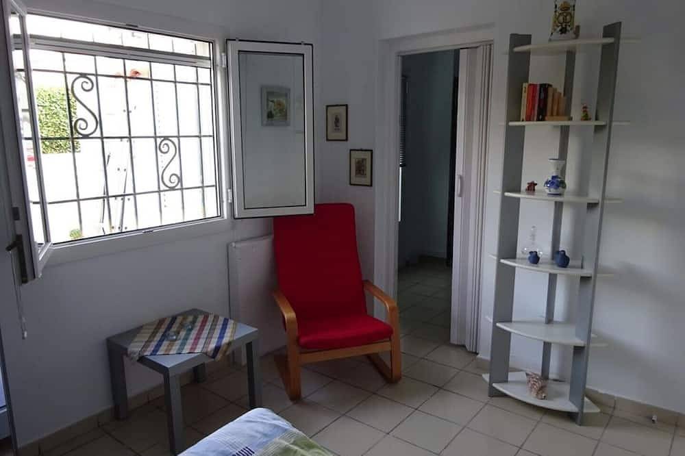 Detached holiday home near the beach, pool, tennis, Wifi in Vera, Costa de Almería