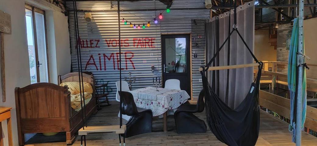 Location de vacances pour 2 personnes, avec terrasse ainsi que jardin et vue, animaux acceptés à Jarny - 4