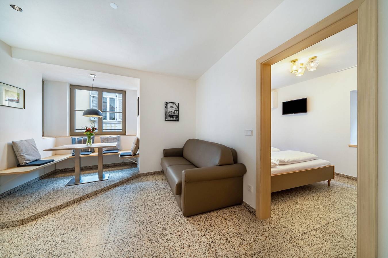 Ganze Wohnung, Ferienwohnung 'Domus Faber 2' mit Bergblick, Wlan und Klimaanlage in Meran, Texelgruppe