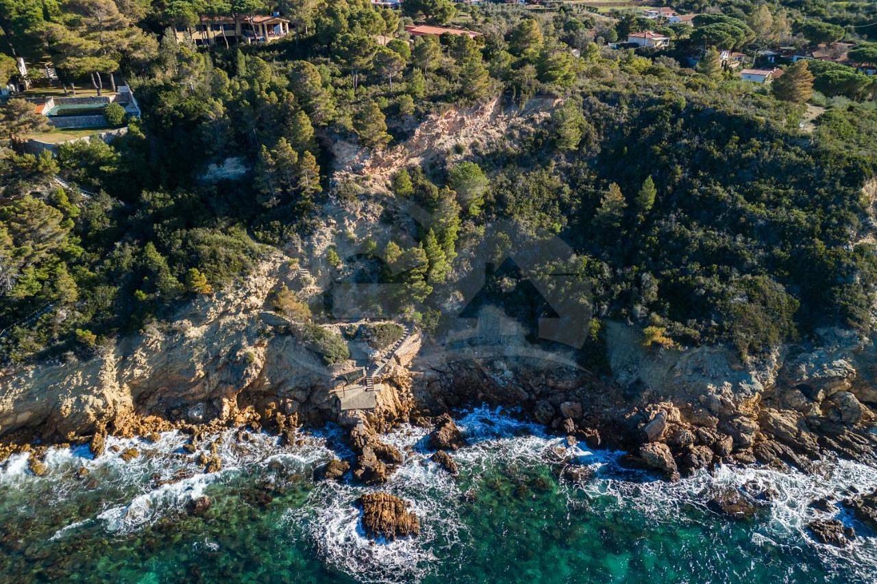 Villa Madonna delle Grazie con accesso privato al mare - Goelba in Spiaggia di Peducelli, Capoliveri