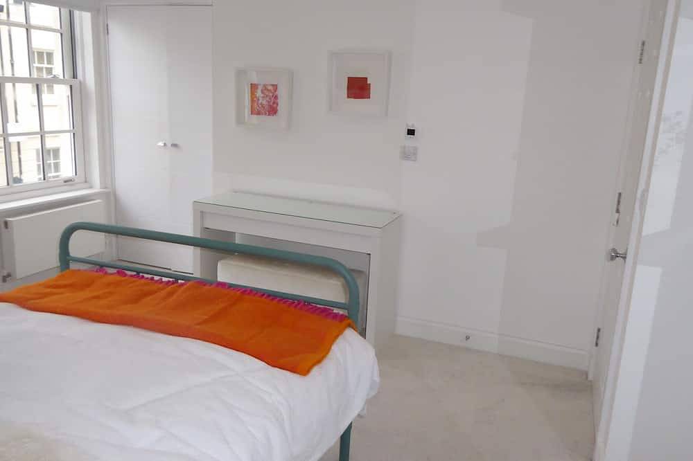 Modern 4 bed Townhouse in Mountwise with study in Plymouth, Sudoeste de Inglaterra