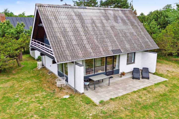 Ferieudlejning for 6 personer, med sauna og terrasse i Ristinge