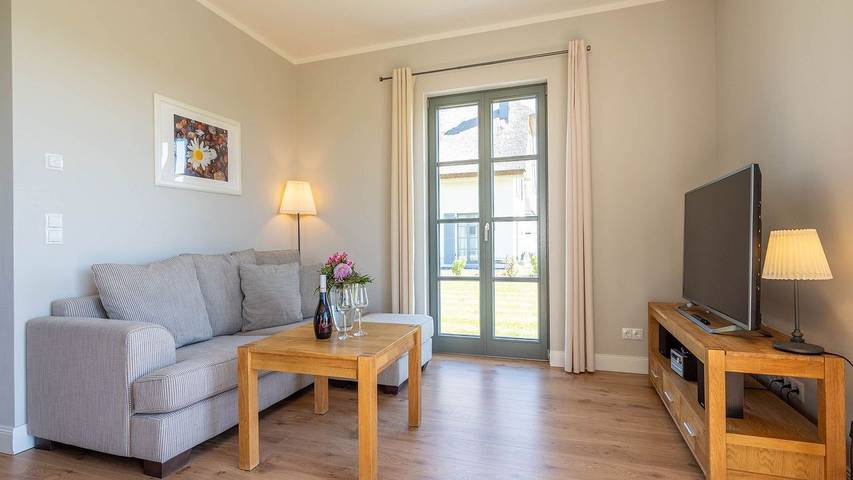 Ferienhaus für 5 Personen, mit Sauna und Garten sowie Terrasse und Pool auf Rügen