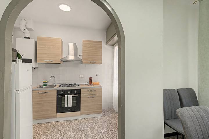 Ganze Wohnung, Ferienwohnung 'Casa Diana 2K' mit Balkon, WLAN und Klimaanlage in Ventimiglia (Stadt), Ventimiglia