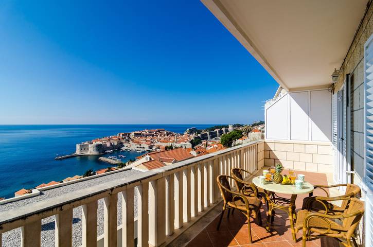 Vakantieappartement voor 4 personen, met balkon en uitzicht op zee in Dubrovnik