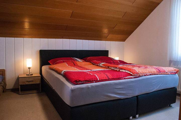 Ferienwohnung für 6 Personen, mit Garten