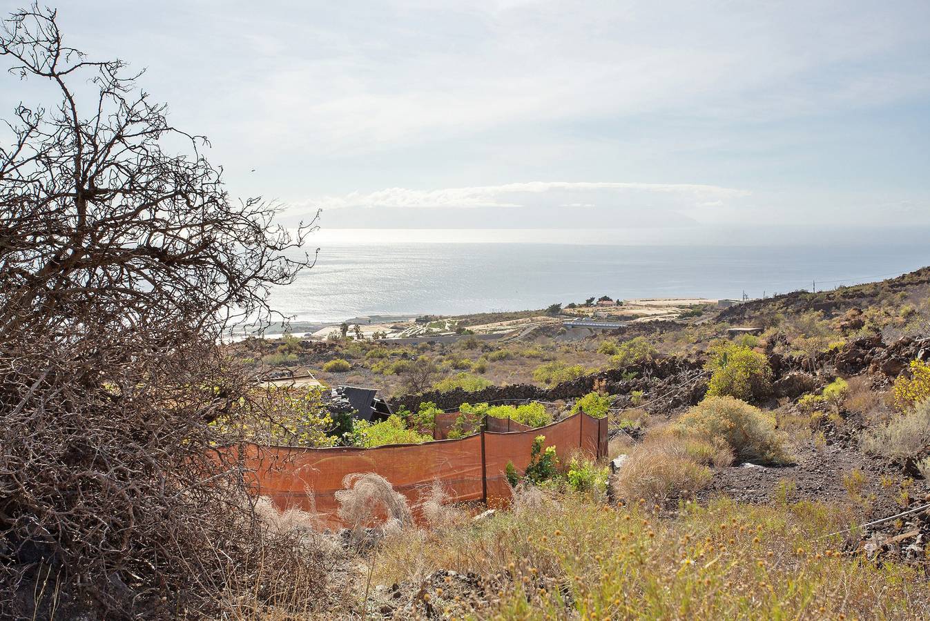 Casa Vacacional 'Las Piletas Dos' con Vista a la Montaña, Terraza Compartida y Wi-Fi in Guía de Isora, South Tenerife