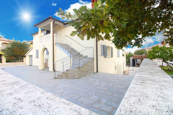 Ferienwohnung für 6 Personen, mit Terrasse in Pula - 3