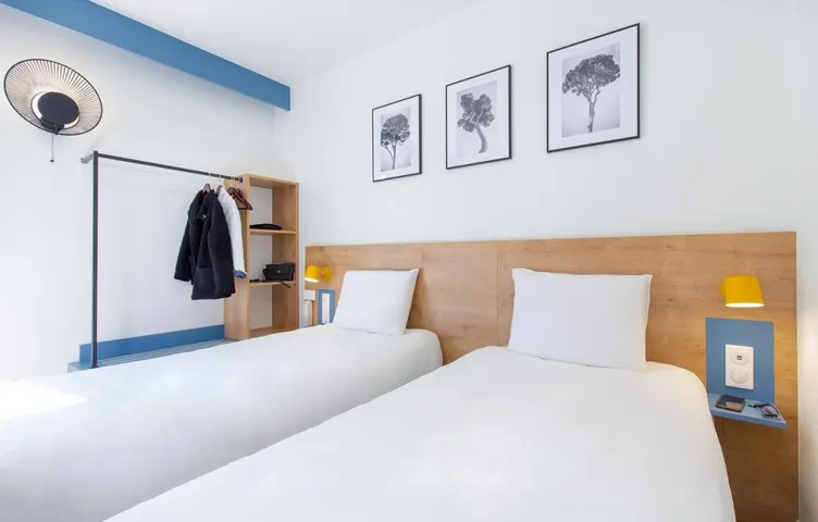 Hotel para 4 personas, con terraza y piscina, Se admiten mascotas - 1