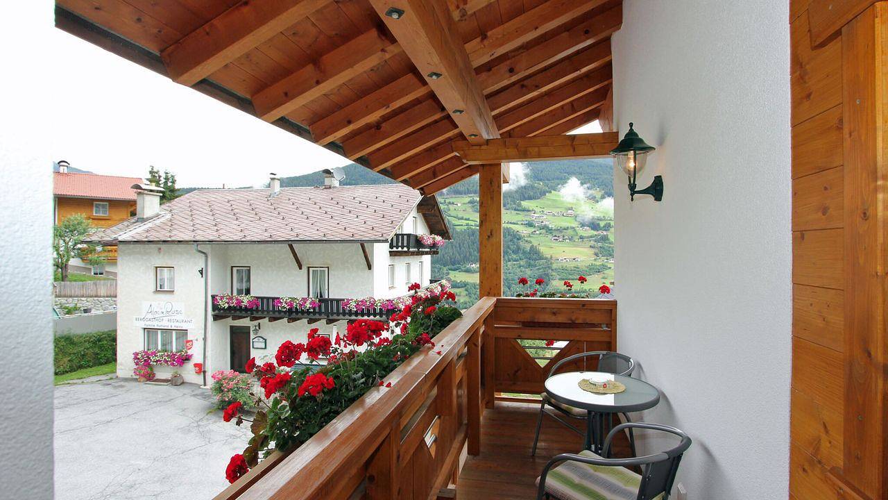 Ganze Ferienwohnung, Ferienwohnung für 4 Personen (42 m²) in Hochgallmig in Fließ, Tiroler Oberland
