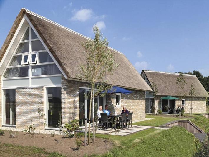 Ferienhaus für 6 Personen, mit Terrasse und Garten