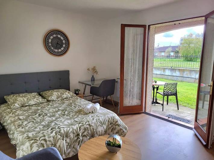 Gîte pour 2 personnes, avec vue ainsi que terrasse et jardin à Beauzelle - 2