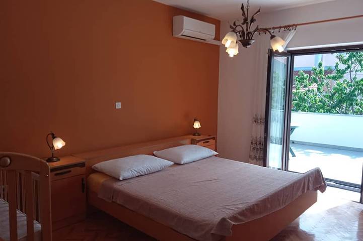 Entire apartment, Two bedroom apartment with terrace Biograd na Moru, Biograd in Biograd na Moru, Zadar