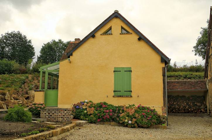 Gîte pour 6 personnes, avec terrasse et jardin à Château-Renard - 3