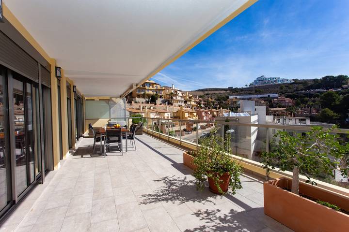 Ganze Wohnung, Ferienwohnung für 5 Personen mit Pool in Platja de Cap Blanc (Cullera), Cullera