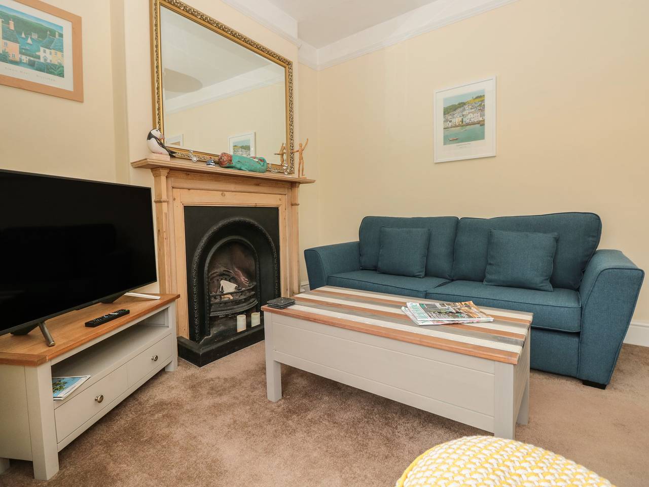 5 Fairview Road in Dartmouth, Devon