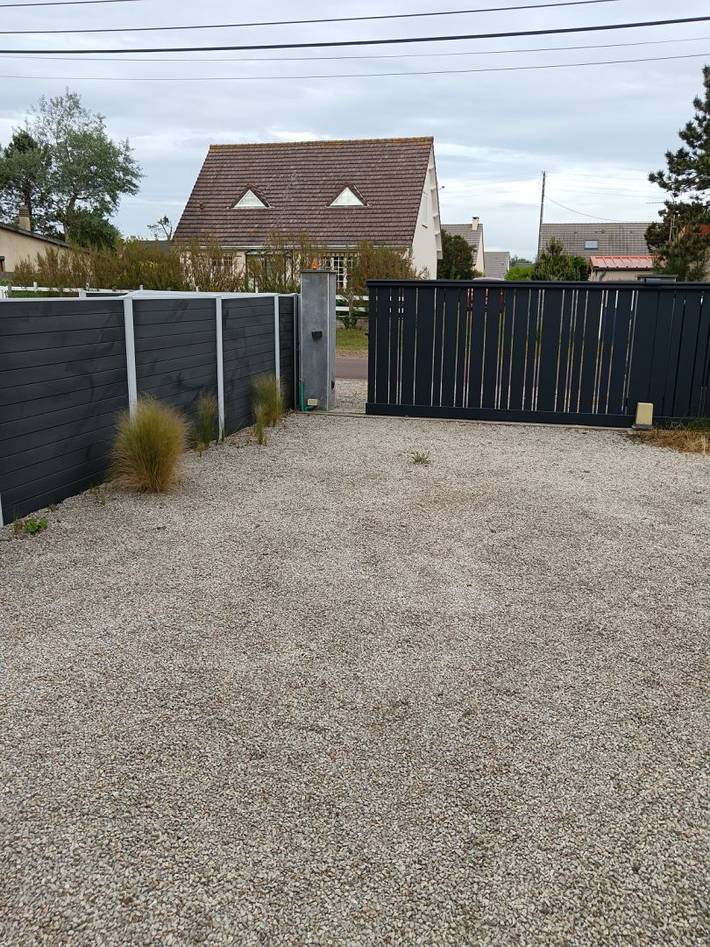 Gîte pour 6 personnes, avec terrasse et jardin à Saint-Germain-sur-Ay - 2