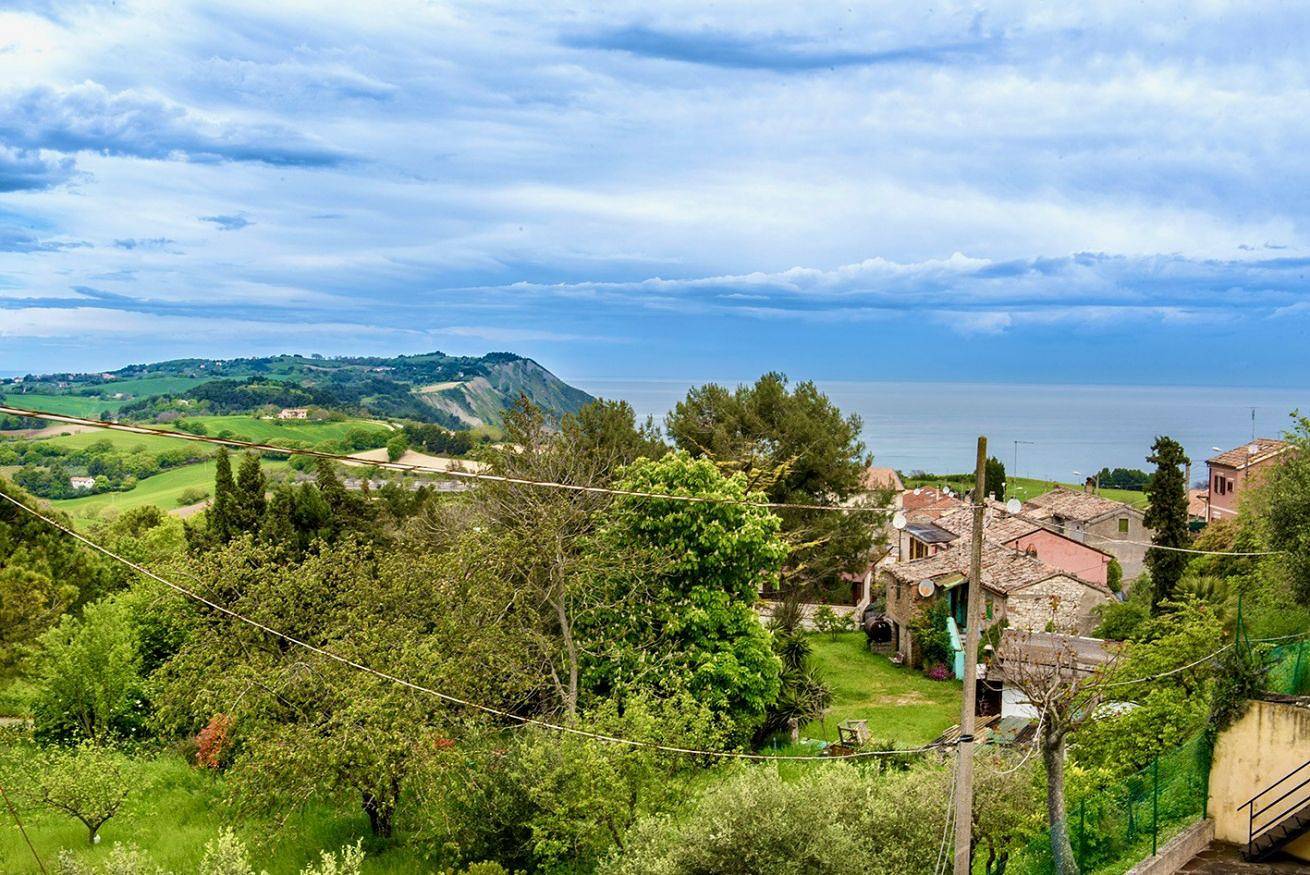 Appartamento intero, A27 - Poggio, quadrilocale con vista sul mare di Portonovo in Monte Conero, Ancona (Italia)