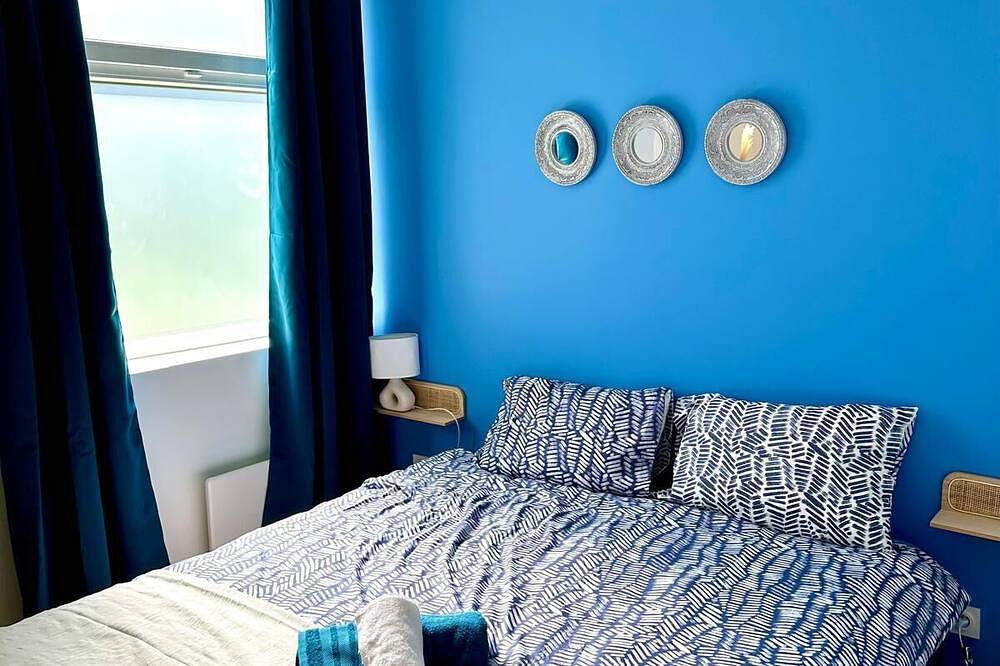 Apartamento entero, Greece – A Cozy Apartment in the Heart of the City with Private Parking in San Quintín (Aisne), Aisne