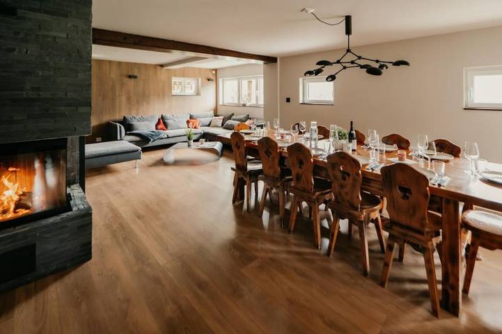 Gîte pour 12 personnes, avec jardin et vue, adapté aux familles à Vacheresse - 4