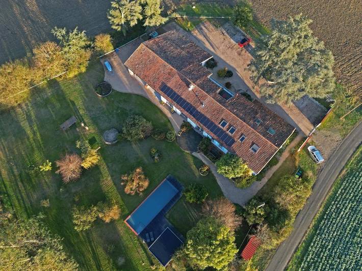 Location de vacances pour 2 personnes, avec piscine ainsi que jardin et vue à Pibrac - 3