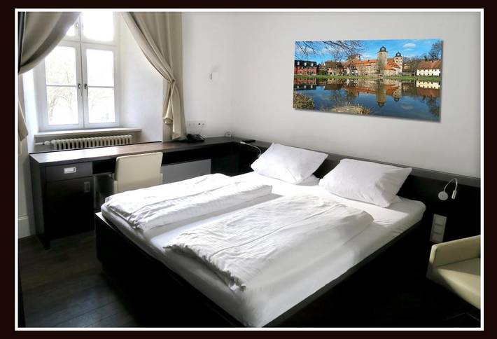 Hotel, mit Terrasse und Ausblick in Thurnau - 4