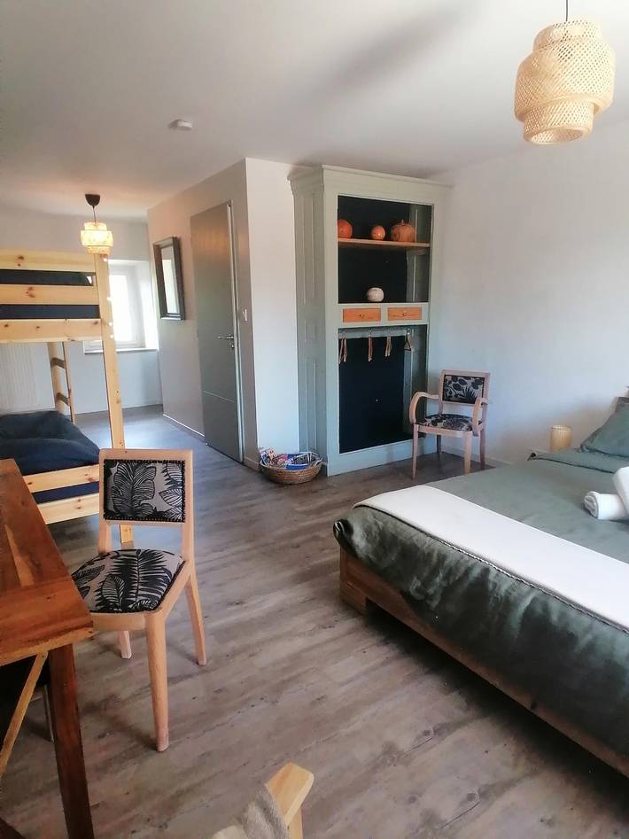 Chambre d’hôte pour 4 personnes, avec jardin dans le Puy-de-Dôme - 4