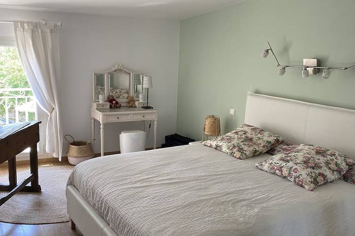 Location de vacances pour 8 personnes, avec jardin à Florensac - 2