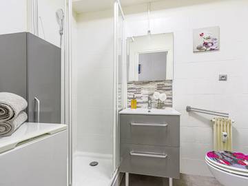 Appartement De Vacances pour 2 Personnes dans Nice, Région de Nice, Photo 4