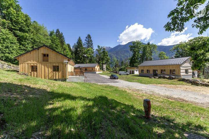 Gîte pour 8 personnes, avec terrasse - 1