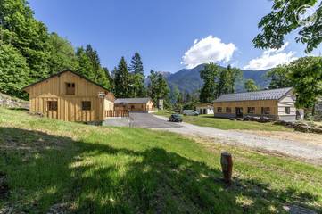 Gîte pour 8 personnes, avec terrasse à La Léchère
