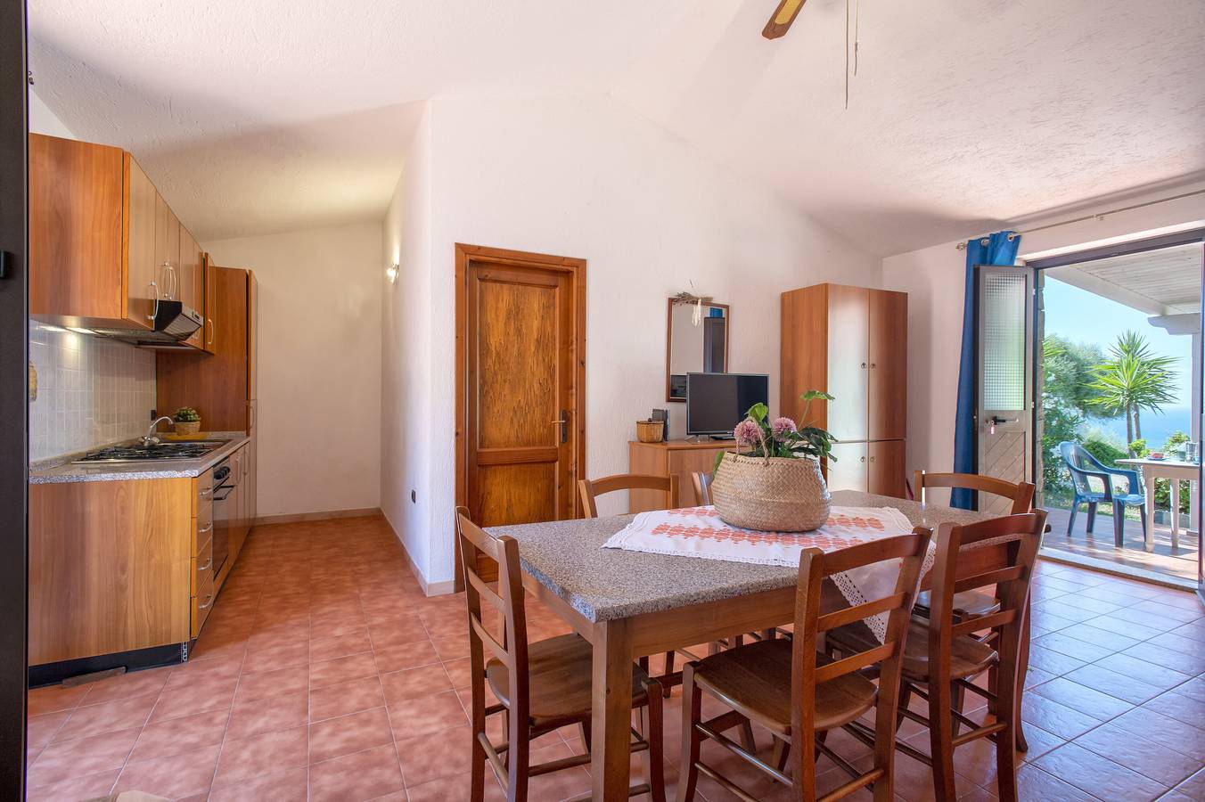 Vacation Home "La casa vista isola 2" with Sea View, Terrace & Garden in Pischinazza, Trinità d'Agultu e Vignola region