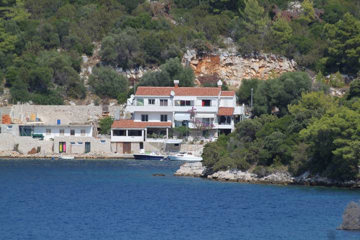 Gîte pour 2 personnes, avec balcon/terrasse dans Lastovo - 2