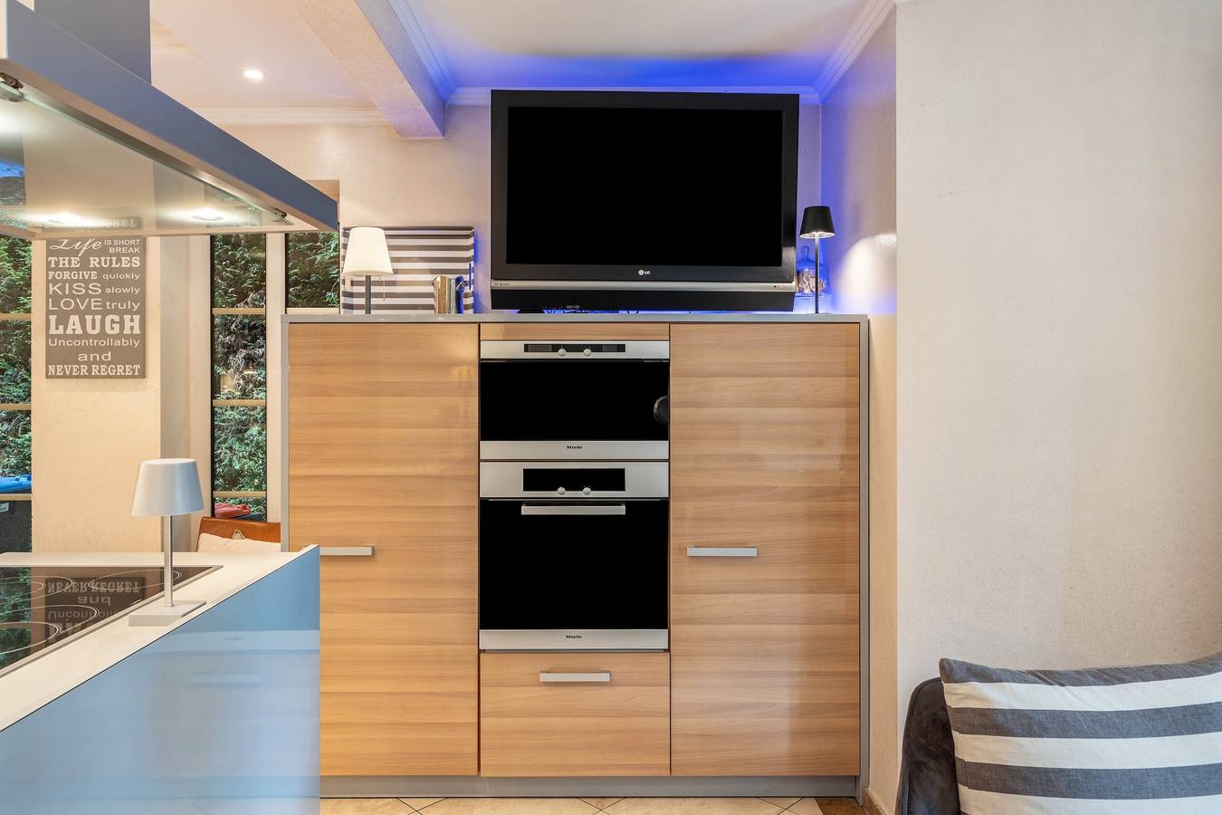 Gastenhuis 'Traumhaus Whirlpool Sauna Grill' met Privéterras, Wi-Fi en Airconditioning, foto 9