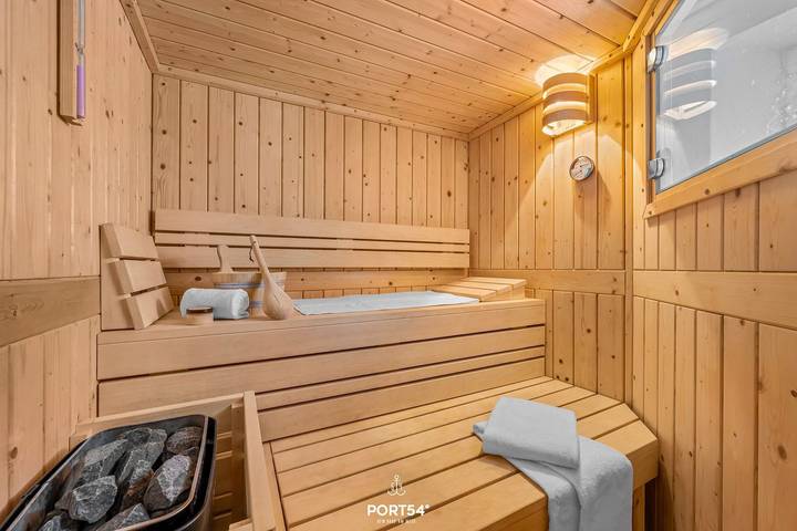 Ferienhaus für 7 Personen, mit Terrasse und Garten sowie Sauna und Ausblick in Fahretoft - 2