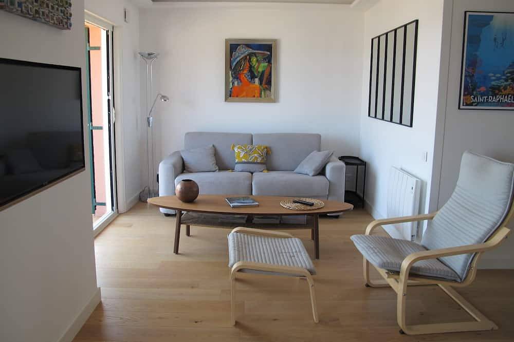 Ganze Wohnung, Très bel appartement 2 pièces proche de la mer et de toutes commodités in Agay, Saint-Raphaël
