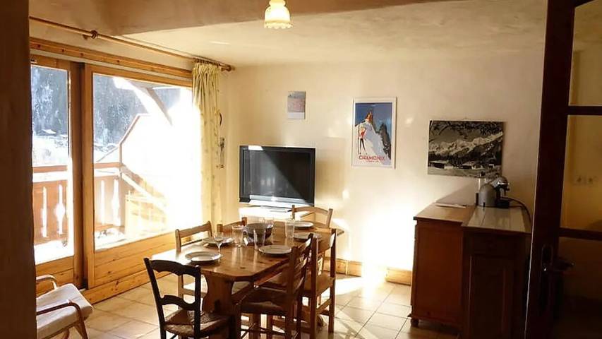Gîte pour 7 personnes, avec Balcon dans Office De Tourisme Des Contamines Montjoie