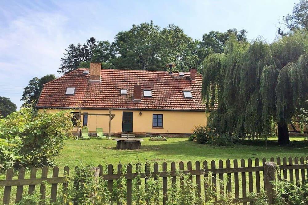Pfarrhof Stuer Auguste in Stuer, Plauer See