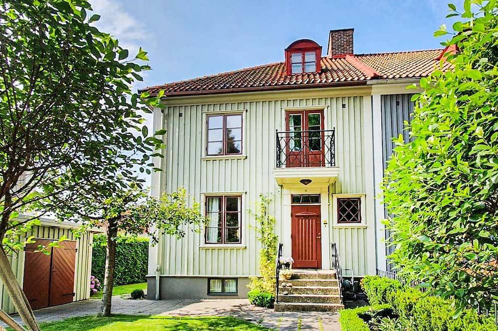 Amazing home in Göteborg with Wifi in Göteborg, Västergötland